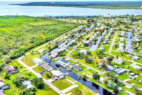 Land in Port Charlotte, Florida № 2218399 - photo 13