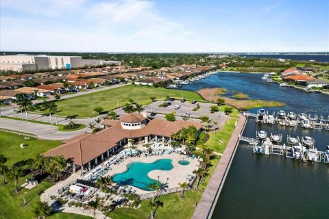 Villa ou maison à vendre à Palmetto, Floride: 3 chambres, 207.17 m2 № 2259456 - photo 5