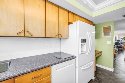 Condominio en venta en Saint Pete Beach, Florida, 2 dormitorios, 124.02 m2 № 2391021 - foto 12