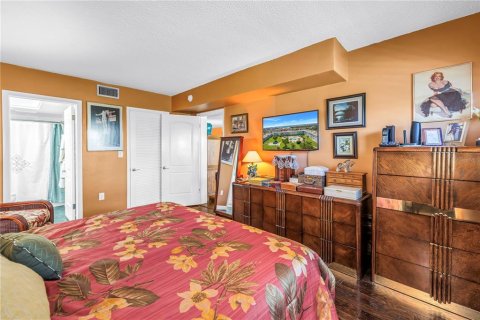 Condominio en venta en Saint Pete Beach, Florida, 2 dormitorios, 124.02 m2 № 2391021 - foto 23