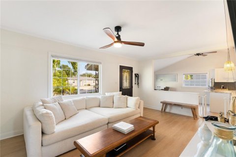 Villa ou maison à vendre à Saint Petersburg, Floride: 2 chambres, 95.88 m2 № 2437174 - photo 6