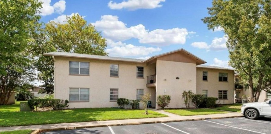 Condo à Orlando, Floride, 2 chambres № 1748519
