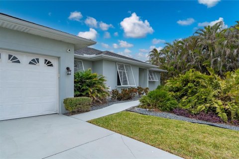 Casa en venta en Port Charlotte, Florida, 3 dormitorios, 163.42 m2 № 1675795 - foto 2
