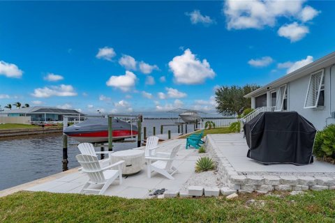 Casa en venta en Port Charlotte, Florida, 3 dormitorios, 163.42 m2 № 1675795 - foto 25