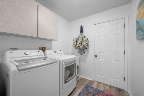 Casa en venta en Port Charlotte, Florida, 3 dormitorios, 163.42 m2 № 1675795 - foto 23