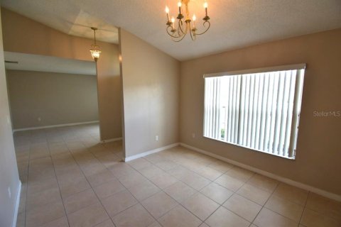 Casa en venta en Kissimmee, Florida, 3 dormitorios, 167.13 m2 № 1908900 - foto 6