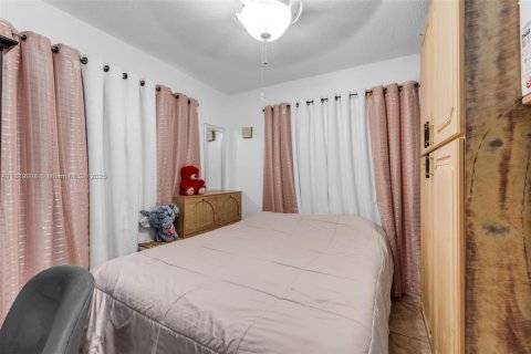 Villa ou maison à vendre à Homestead, Floride: 3 chambres, 146.79 m2 № 1939256 - photo 13
