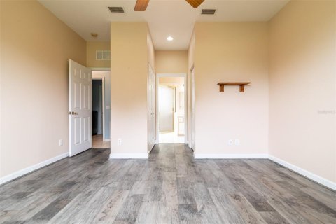 House in Ocala, Florida 3 bedrooms, 141.95 sq.m. № 1909215 - photo 19
