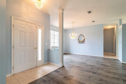 House in Ocala, Florida 3 bedrooms, 141.95 sq.m. № 1909215 - photo 3