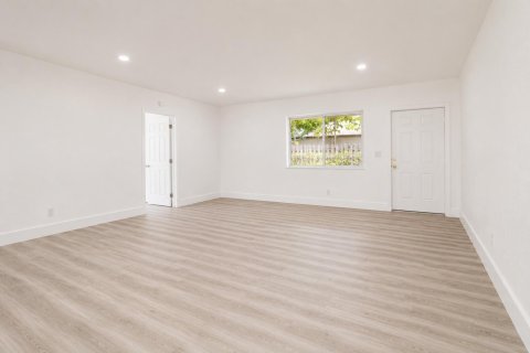 Villa ou maison à vendre à Sunrise, Floride: 4 chambres, 172.15 m2 № 2087414 - photo 29
