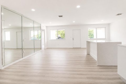 Villa ou maison à vendre à Sunrise, Floride: 4 chambres, 172.15 m2 № 2087414 - photo 23