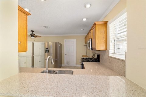 House in The Villages, Florida 2 bedrooms, 123.28 sq.m. № 2231391 - photo 22