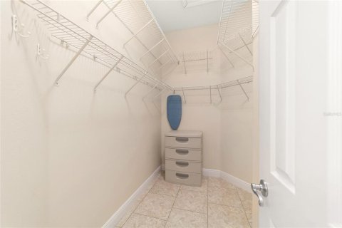 House in The Villages, Florida 2 bedrooms, 123.28 sq.m. № 2231391 - photo 28
