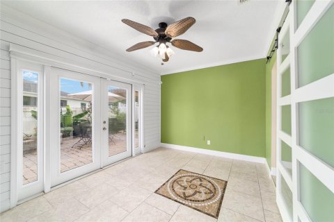 House in The Villages, Florida 2 bedrooms, 123.28 sq.m. № 2231391 - photo 17