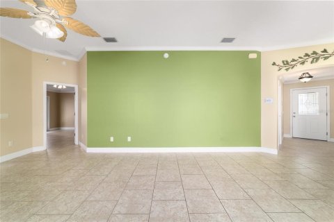 House in The Villages, Florida 2 bedrooms, 123.28 sq.m. № 2231391 - photo 11