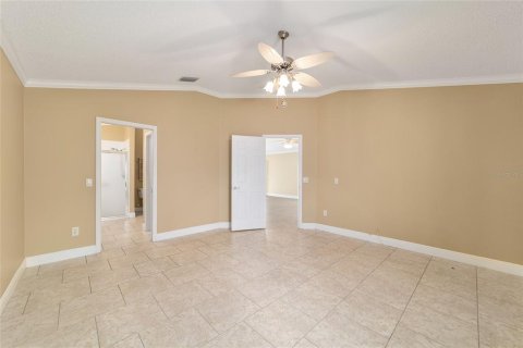 House in The Villages, Florida 2 bedrooms, 123.28 sq.m. № 2231391 - photo 23
