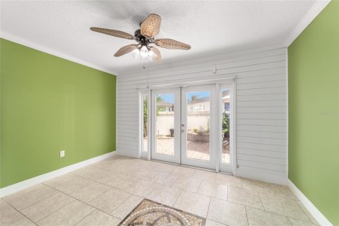 House in The Villages, Florida 2 bedrooms, 123.28 sq.m. № 2231391 - photo 15