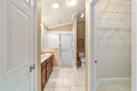 House in The Villages, Florida 2 bedrooms, 123.28 sq.m. № 2231391 - photo 25