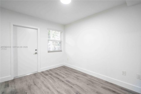 Apartment in Miami, Florida 1 bedroom, 46.92 sq.m. № 2029481 - photo 6