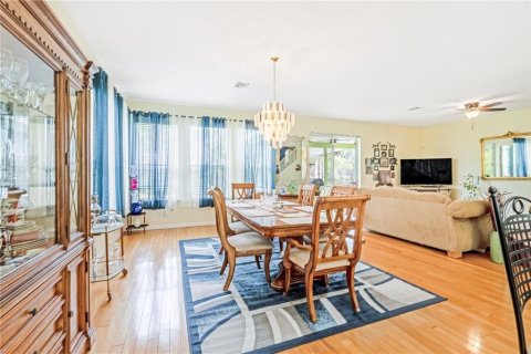 Villa ou maison à vendre à Deltona, Floride: 4 chambres, 236.99 m2 № 2094089 - photo 29
