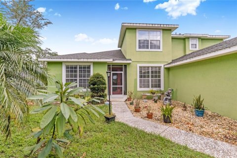 Villa ou maison à Deltona, Floride 4 chambres, 236.99 m2 № 2094089