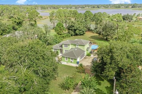 Villa ou maison à vendre à Deltona, Floride: 4 chambres, 236.99 m2 № 2094089 - photo 2
