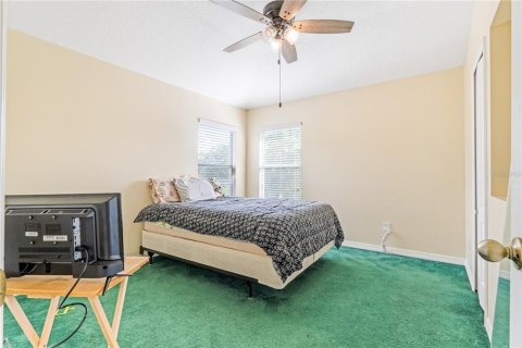 Villa ou maison à vendre à Deltona, Floride: 4 chambres, 236.99 m2 № 2094089 - photo 6
