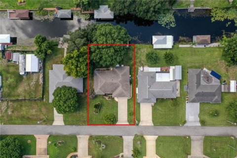 House in Lake Placid, Florida 2 bedrooms, 157.38 sq.m. № 1870789 - photo 27