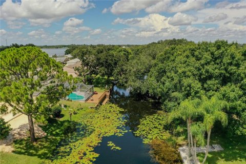 House in Lake Placid, Florida 2 bedrooms, 157.38 sq.m. № 1870789 - photo 23