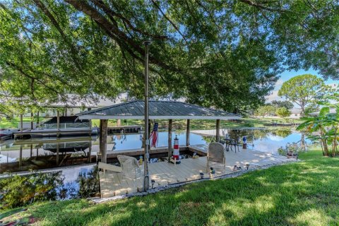 House in Lake Placid, Florida 2 bedrooms, 157.38 sq.m. № 1870789 - photo 19