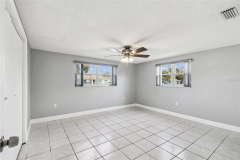 Villa ou maison à vendre à Port Richey, Floride: 2 chambres, 109.25 m2 № 2143042 - photo 24