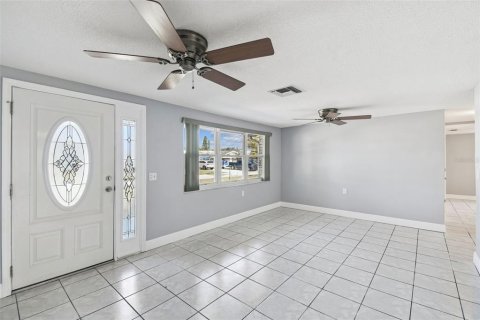 Villa ou maison à vendre à Port Richey, Floride: 2 chambres, 109.25 m2 № 2143042 - photo 6