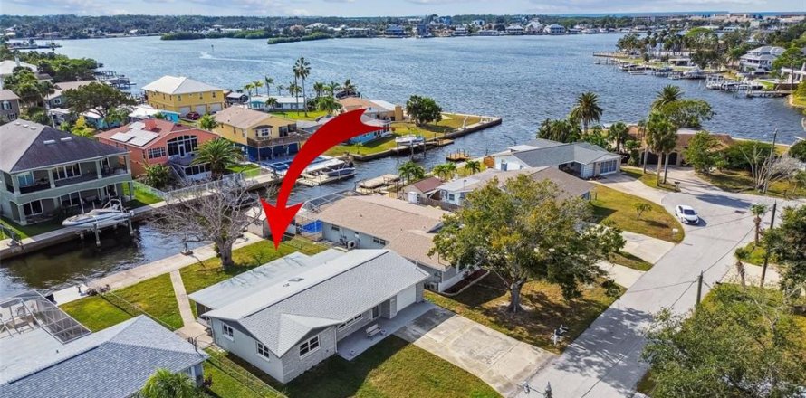 Villa ou maison à Port Richey, Floride 2 chambres, 109.25 m2 № 2143042