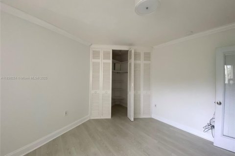 Condominio en venta en Miami, Florida, 2 dormitorios, 86.86 m2 № 1841173 - foto 20