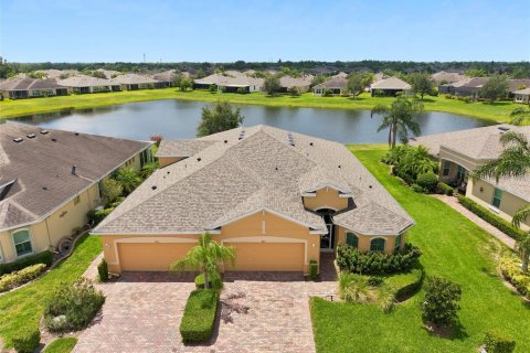 House in Sun City Center, Florida 3 bedrooms, 167.22 sq.m. № 2204025