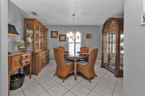 House in Punta Gorda, Florida 2 bedrooms, 128.39 sq.m. № 1916226 - photo 6
