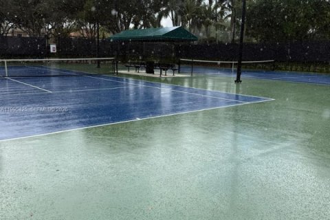 House in Miramar, Florida 4 bedrooms, 238.39 sq.m. № 2058814 - photo 29