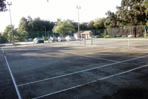 Condominio en alquiler en Saint Petersburg, Florida, 2 dormitorios, 78.78 m2 № 1905502 - foto 19