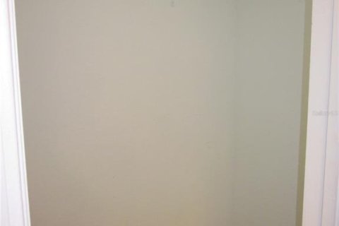 Condominio en alquiler en Saint Petersburg, Florida, 2 dormitorios, 78.78 m2 № 1905502 - foto 12