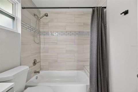 Casa en venta en Tampa, Florida, 3 dormitorios, 90.3 m2 № 1832144 - foto 16