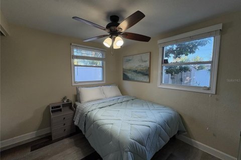 Casa en alquiler en Tampa, Florida, 3 dormitorios, 104.52 m2 № 1916540 - foto 20
