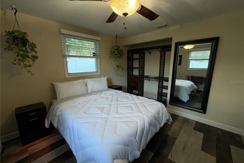 Casa en alquiler en Tampa, Florida, 3 dormitorios, 104.52 m2 № 1916540 - foto 25