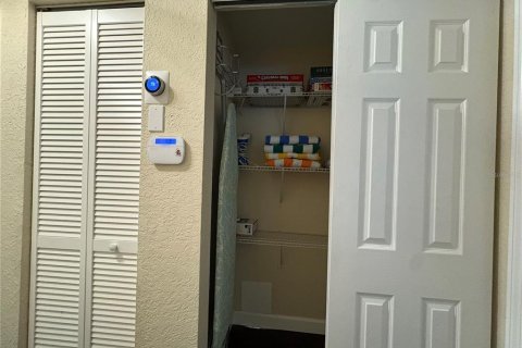 Casa en alquiler en Tampa, Florida, 3 dormitorios, 104.52 m2 № 1916540 - foto 30