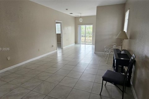 Снять в аренду кондоминиум в Хомстед, Флорида 3 спальни, 110.93м2, № 2005178 - фото 3