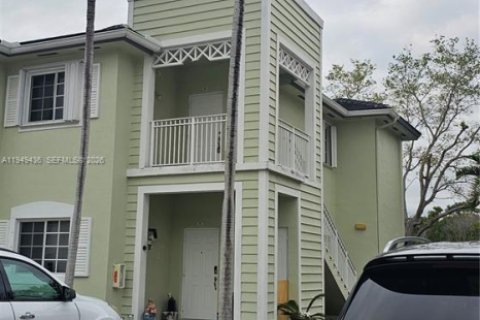 Снять в аренду кондоминиум в Хомстед, Флорида 3 спальни, 110.93м2, № 2005178 - фото 2