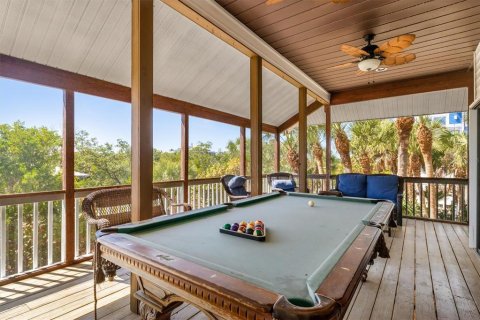 House in Placida, Florida 3 bedrooms, 170.85 sq.m. № 2212974 - photo 21
