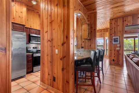 House in Placida, Florida 3 bedrooms, 170.85 sq.m. № 2212974 - photo 8