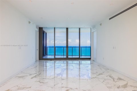 Condominio en alquiler en Sunny Isles Beach, Florida, 2 dormitorios, 145.95 m2 № 1940020 - foto 7