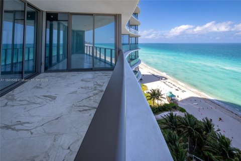 Condominio en alquiler en Sunny Isles Beach, Florida, 2 dormitorios, 145.95 m2 № 1940020 - foto 17