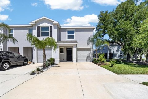 Townhouse in Apollo Beach, Florida 3 bedrooms, 167.41 sq.m. № 2201629 - photo 29